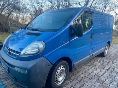 Blau Gebraucht 2008 Opel Vivaro Van / Kleinbus | 3.700 € (Guter Preis)
