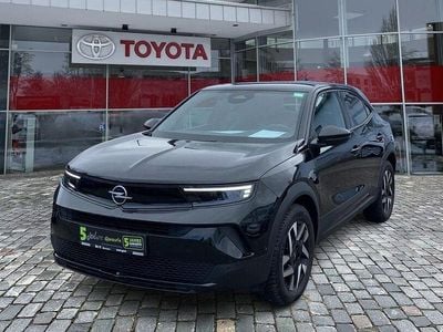 Gebraucht Opel Mokka Elegance 131 PS (96 kW) 2025 Lackierung schwarz perla nera/ SUV