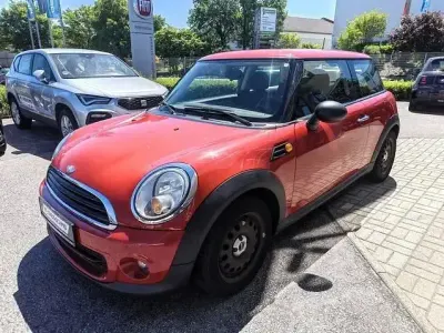 Gebraucht Mini ONE 75 PS (55 kW) 2013 Rot (dunkelrot) Kleinwagen