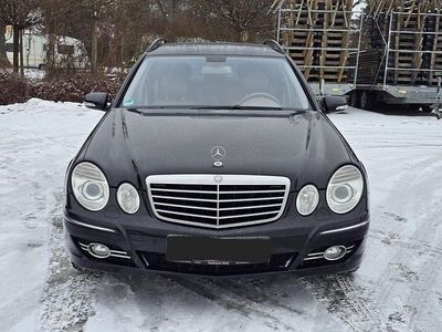 Schwarz Gebraucht 2008 Mercedes E220 Avantgarde Kombi | 5.800 € (Fairer Preis)