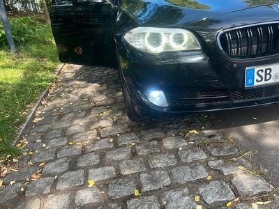 BMW 525