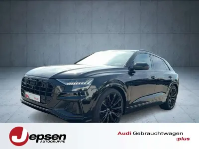 Gebraucht Audi Q8 Sport 286 PS (210 kW) 2023 Mythosschwarz metallic (metallic) SUV