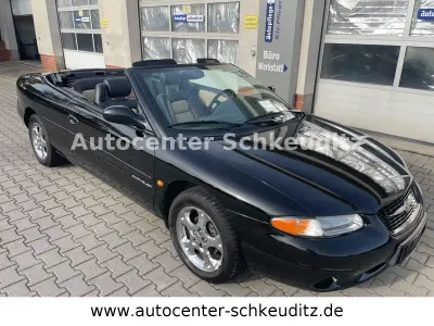 Gebraucht Chrysler Stratus Limited 163 PS (119 kW) 2000 Schwarz Cabrio