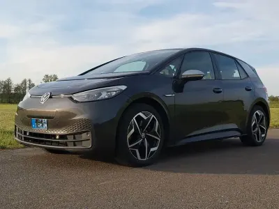 Gebraucht VW ID.3 Pro Performance 150 kW (204 PS) 2020 Schwarz Kleinwagen