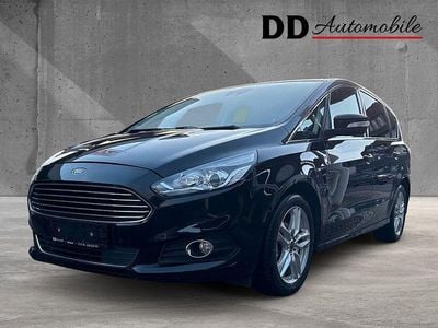 Gebraucht Ford S-MAX Titanium 179 PS (131 kW) 2017 Schwarz Van / Kleinbus