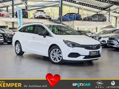 Brugt Opel Astra Business Elegance 122 HK (89 kW) 2022 Hvid Hatchback