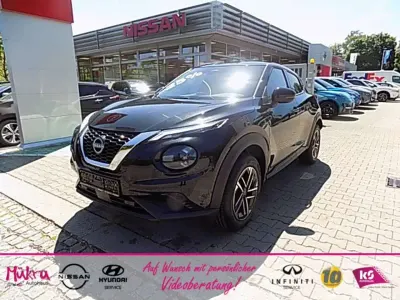 Neu Nissan Juke N-Connecta 114 PS (83 kW) 2026 Schwarz SUV
