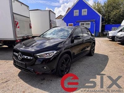 Mercedes GLA200