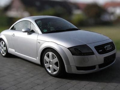 Gebraucht Audi TT Sport 224 PS (164 kW) 2000 Silber Coupé
