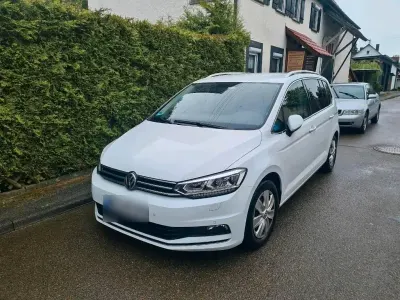 Gebraucht VW Touran 150 PS (110 kW) 2018 Weiß Van / Kleinbus
