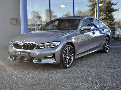 Usata BMW 330e Luxury Line 292 CV (214 kW) 2022 Grigio Berlina