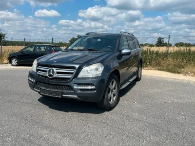 Gebraucht Mercedes GL450 306 PS (225 kW) 2010 SUV