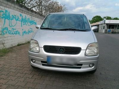 Usata Opel Agila 75 CV (55 kW) 2001 Argento Monovolume