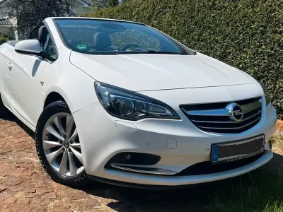 Gebraucht Opel Cascada Active 140 PS (102 kW) 2017 Weiß Cabrio