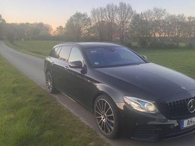 Usata Mercedes E350 351 CV (258 kW) 2017 Nero Berlina