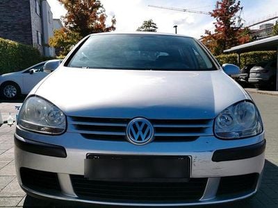 VW Golf V