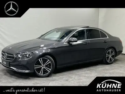 Gebraucht Mercedes E220 Avantgarde 197 PS (144 kW) 2024 Andere