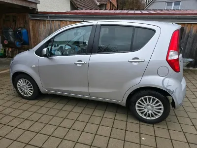 Gebraucht Suzuki Splash Comfort 86 PS (63 kW) 2009 Grau Kleinwagen