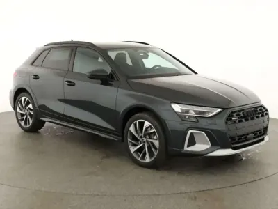 Gebraucht Audi A3 204 PS (150 kW) 2026 Manhattan grau metallic Limousine
