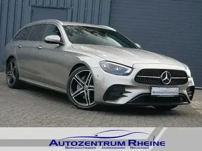 Gebraucht Mercedes E220 AMG 194 PS (142 kW) 2021 Andere Limousine