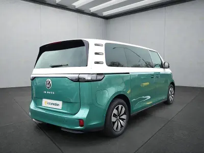 Nowe VW ID. Buzz Pro 210 kW (286 KM) 2025 Zielony Minivan