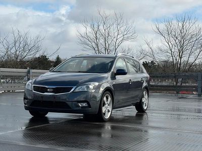 Gebraucht Kia Ceed 90 PS (66 kW) 2011 Grau Kleinwagen