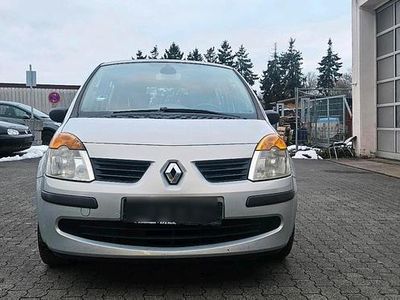 Gebraucht 2004 Renault Modus Van / Kleinbus | 2.500 € (Etwas zu teuer)
