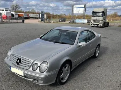 Gebraucht Mercedes CLK200 Avantgarde 136 PS (100 kW) 1999 Silber Coupé