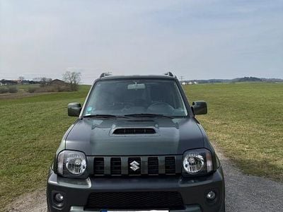 Gebraucht Suzuki Jimny 84 PS (61 kW) 2018 Grün SUV