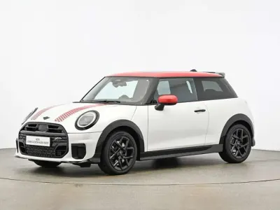 Usata Mini John Cooper Works 156 CV (114 kW) 2024 Bianco Utilitaria