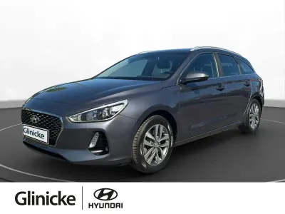 Second-hand Hyundai i30 Style 140 CP (102 kW) 2017 Gri Break