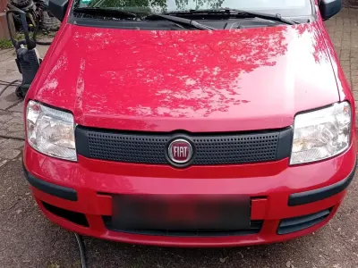 Gebraucht Fiat Panda 54 PS (39 kW) 2009 Rot Kleinwagen