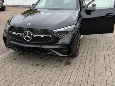 Occasion Mercedes GLC300 269 ch (197 kW) 2024 Noir SUV