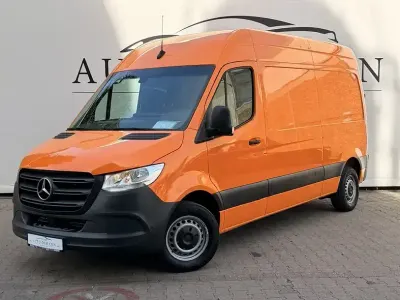 Gebraucht Mercedes Sprinter 114 PS (83 kW) 2021 Orange Van