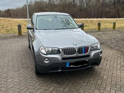 Gebraucht BMW X3 143 PS (105 kW) 2009 Grau SUV