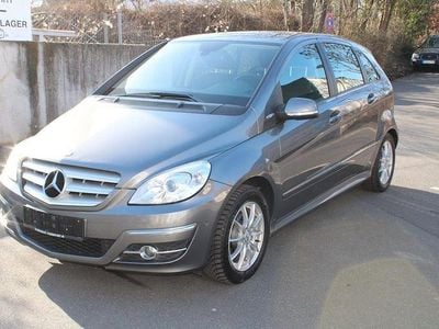 Usata Mercedes B160 95 CV (69 kW) 2011 Grigio Monovolume