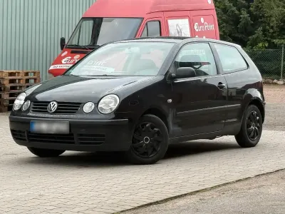 Gebraucht VW Polo 65 PS (47 kW) 2002 Schwarz Kleinwagen
