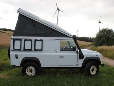 Weiß Gebraucht 2012 Land Rover Defender Van / Kleinbus | 33.900 €