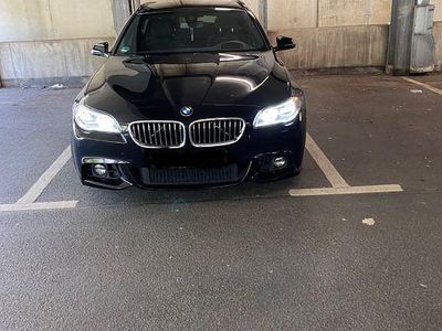 Schwarz Gebraucht 2016 BMW 530 Performance Kombi | 15.999 € (Fairer Preis)