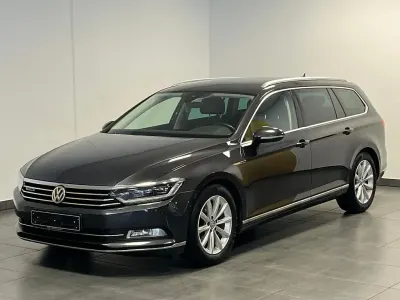 Gebraucht VW Passat R-line 190 PS (139 kW) 2018 Grau Kombi
