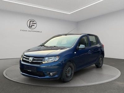 Gebraucht Dacia Sandero Celebration 90 PS (66 kW) 2015 Blau Limousine