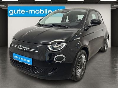 Begagnad Fiat 500e Icon 86 kW (118 HK) 2023 Svart Sedan