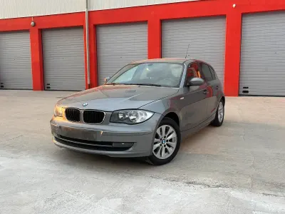 Używany BMW 116 115 KM (84 kW) 2009 Szary Hatchback