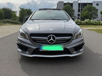 Mercedes CLA45 AMG
