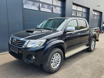 Używany Toyota HiLux Executive 171 KM (125 kW) 2016 Czarny Pickup