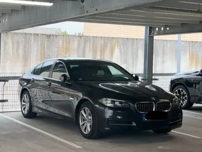 Gebraucht BMW 520 190 PS (139 kW) 2015 Schwarz Limousine