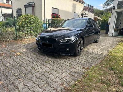 gebraucht BMW 318 318 d Aut. M Paket Head-Up/Keyles/Navi/ Tüv Neu