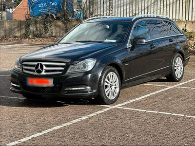 Gebraucht Mercedes C250 204 PS (150 kW) 2012 Schwarz Kombi