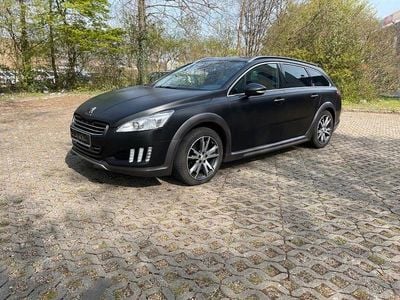 Schwarz Gebraucht 2012 Peugeot 508 RXH Kombi | 8.999 €
