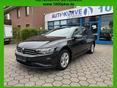 Gebraucht VW Passat 150 PS (110 kW) 2023 Grau Kombi